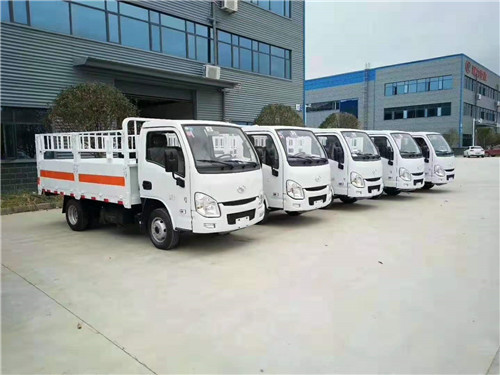 國(guó)六躍進(jìn)小福星氣瓶運(yùn)輸車(chē)批量發(fā)車(chē)，解析國(guó)五底盤(pán)與國(guó)六區(qū)別