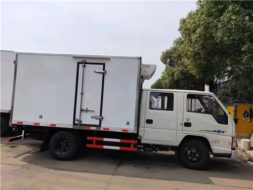 江鈴雙排座藍牌冷藏車，城市不限行