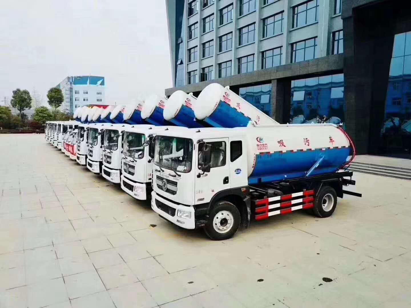 國(guó)六吸污車(chē)、吸糞車(chē)