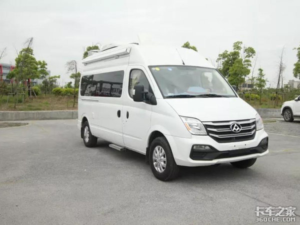 內(nèi)飾高檔！實拍定制版大通V80長軸房車