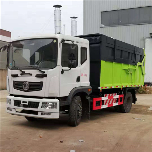 東風天然氣壓縮對接式垃圾車，是綠色環(huán)保首要車型 