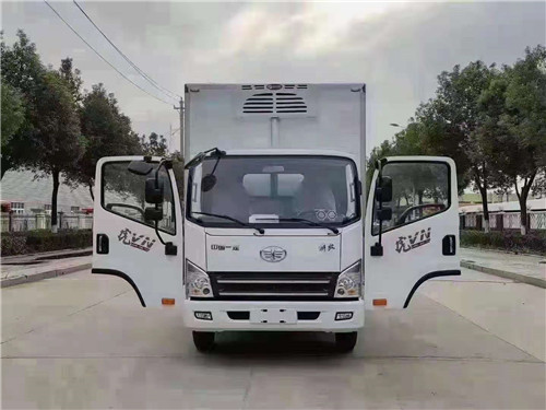 解放國六4.2米藍牌冷藏車，冷藏車專用底盤，整車不超重