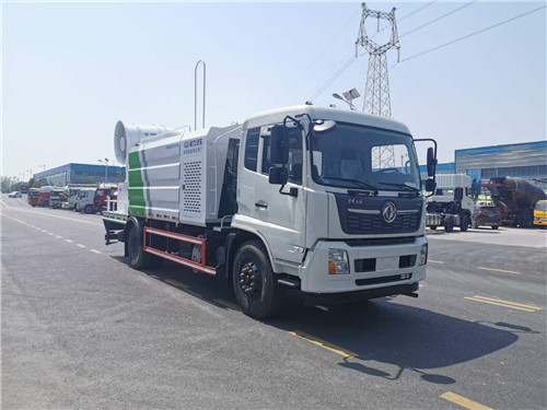 今日現(xiàn)車推薦?。。鶘|風天錦多功能抑塵車