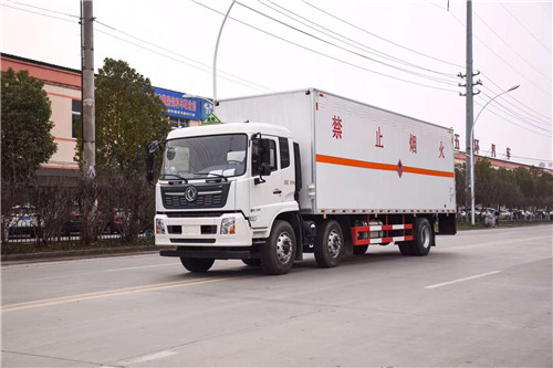 國六天錦小三軸易燃液體、氣體、雜項廂式運輸車