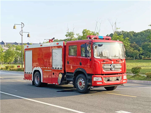 國六東風(fēng)D9六噸水罐消防車、泡沫消防車