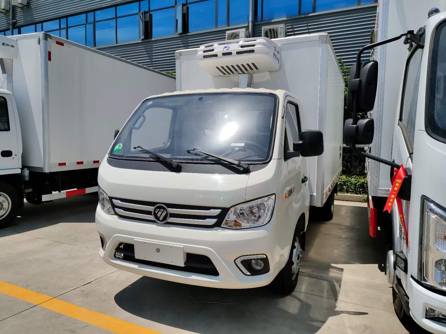 國六 福田祥菱M2冷藏車，現(xiàn)車一臺
