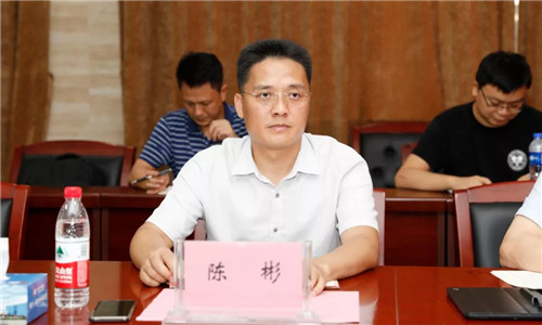 本期頭條：以國六切換為戰(zhàn)略抓手，程力繼續(xù)領(lǐng)跑全國專用車市場----國內(nèi)兩大商用車主機供應(yīng)商聯(lián)袂助推程力汽車領(lǐng)先國六專汽制造行業(yè)