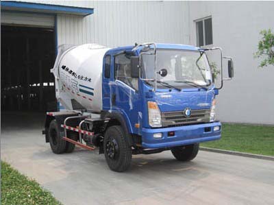 4-5方重汽王牌混凝土攪拌運(yùn)輸車(chē)