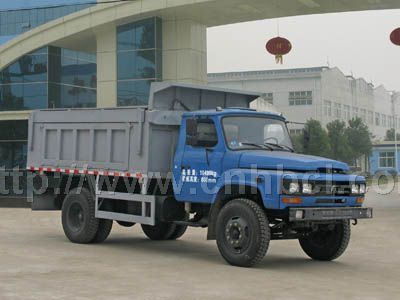 國四東風(fēng)尖頭自卸式密封垃圾車